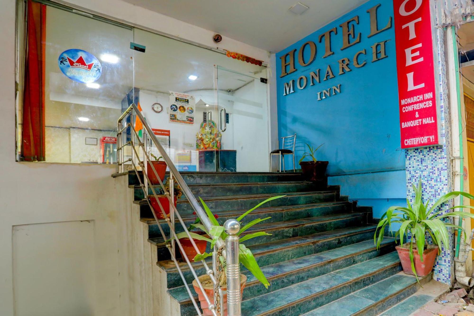 Hotel Monarch Inn Лакхнау Экстерьер фото